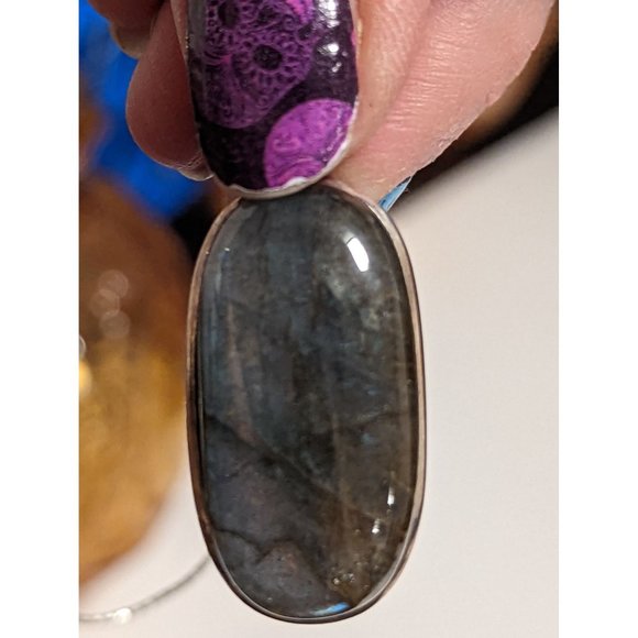 Sterling Silver Necklace with Labradorite Cabochon Pendant - Picture 8 of 11